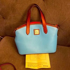 Dooney and Bourke spring pebble bag